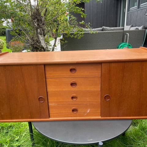 Retro teak skjenk/vegghengt skap