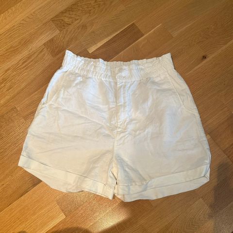 ♦️Herlig GAP shorts str Medium i lin/bomull.♦️