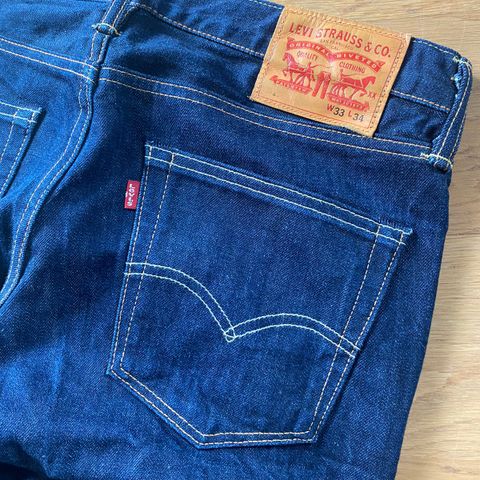 Levis W33 L34