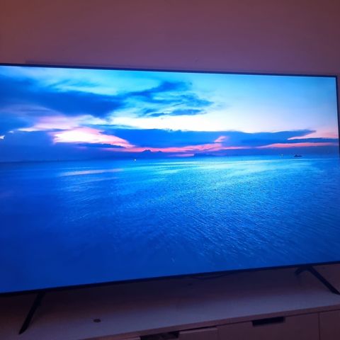 Samsung 65" UHD 4K Smart TV