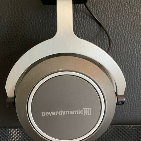 Beyerdynamic Amiron wireless