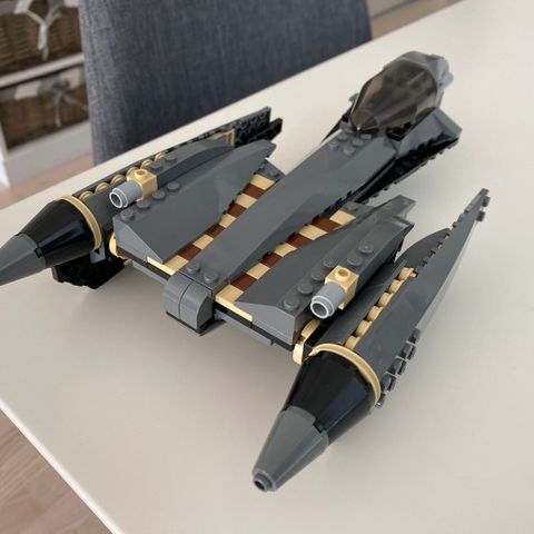 LEGO Star Wars 7656 General Grievous Starfighter (ikke komplett)