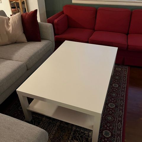 [Reservert] IKEA Lack bord