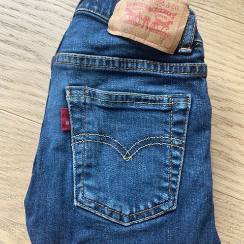 Levis 510 str 5 år