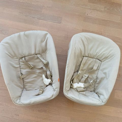 Stokke tripp-trapp newborn seat, har 2 stykk