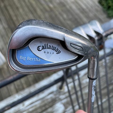 Callaway dame jernsett