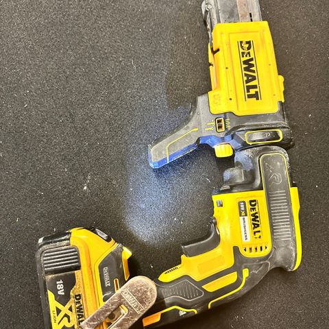 Dewalt