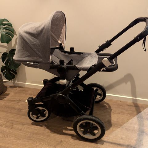 Bugaboo Buffalo barnevogn med sovedel