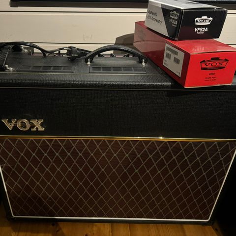 VOX ac30 c2 med pedaler selges