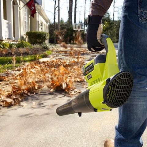 GRATIS frakt! Ryobi Løvblåser 36V Max Power (NY)