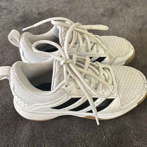 Adidas håndballsko