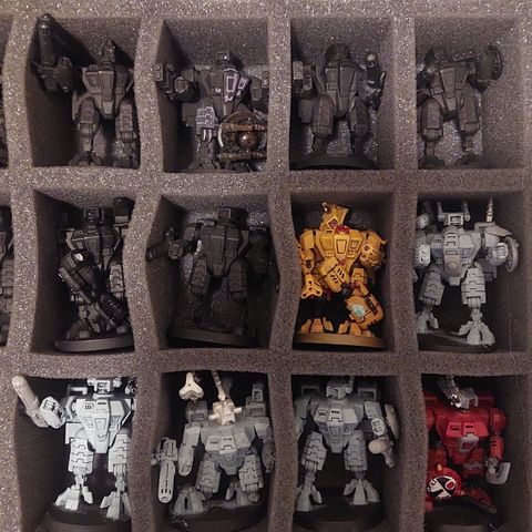 Warhammer 40k Tau krootox pirahna crisis suits