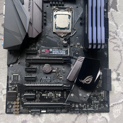 Intel Core i7-7700K Kaby Lake Prosessor 
ASUS ROG Strix Z270F Gaming