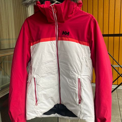 Ny Helly Hansen ski jakke str L