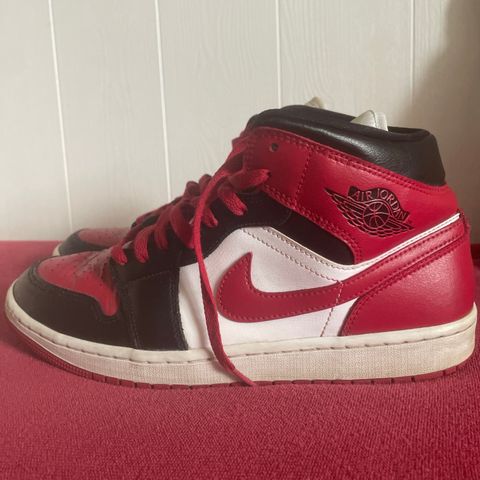 Jordan 1