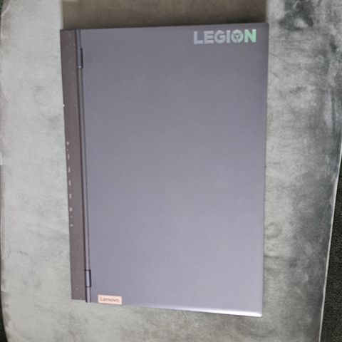 Lenovo Legion 5 17" laptop rtx 3070 144hz