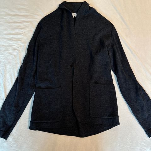 Jakke/genser/blazer i 100% merinoull str small