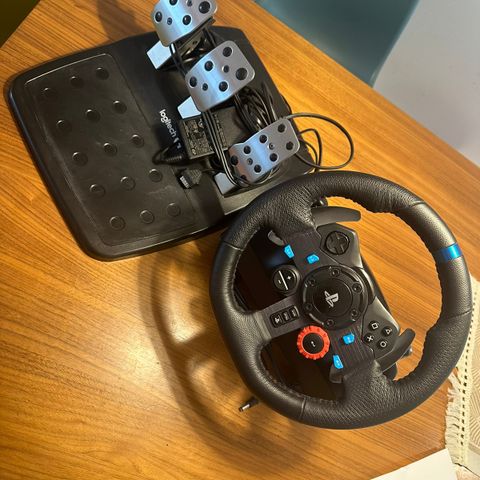 Logitech G29 med gir