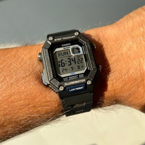 Casio Collection WS-B1000-1AVEF