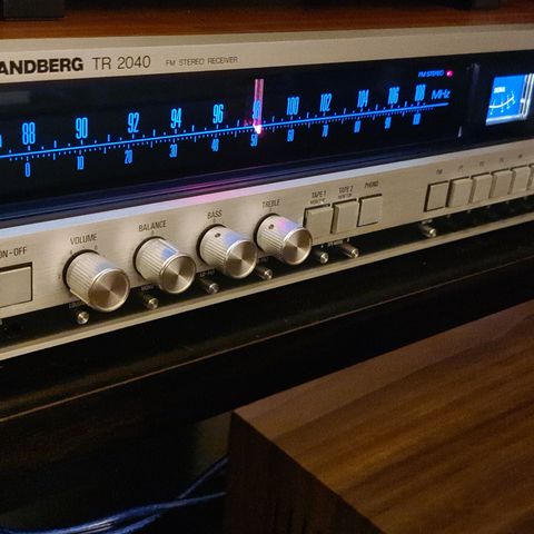 I will sell a tandberg tr2040 and a sony ps 1150 turntable