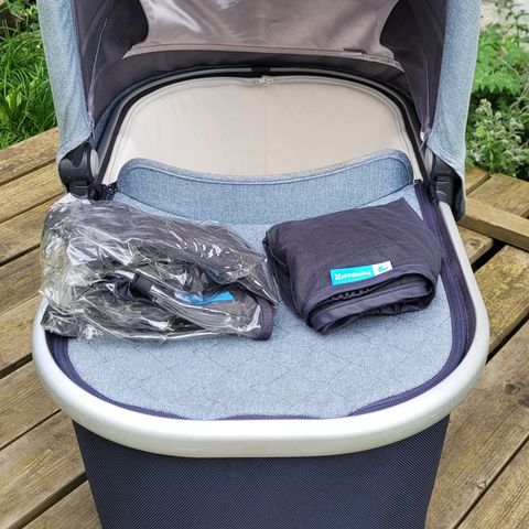 Liggedel / Babydel til barnevogn modell Uppababy Vista