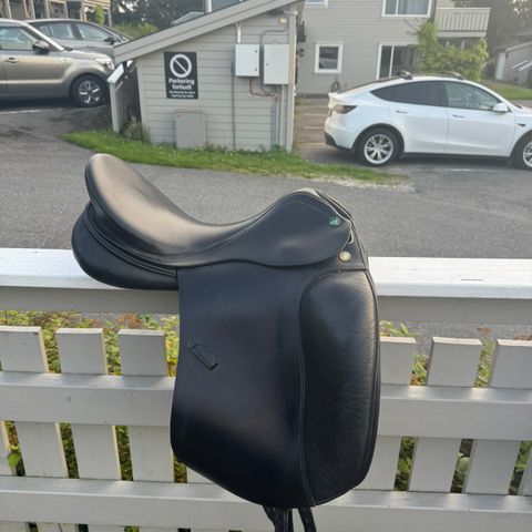 Prestige top dressage dressursal 17/34