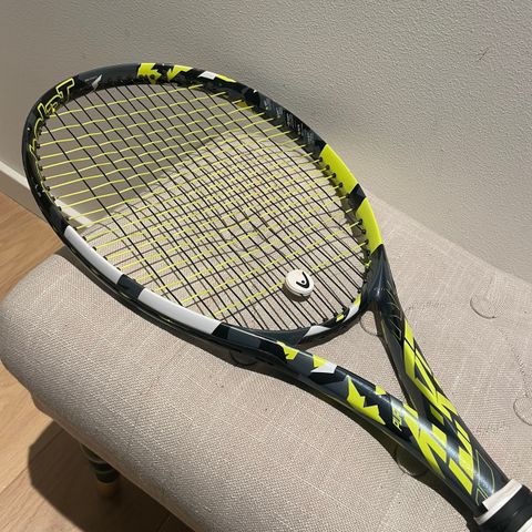 Babolat Pure Aero Racket