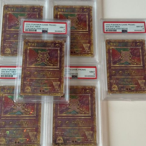 Pokemon Ancient Mew PSA 9 / 8 promo