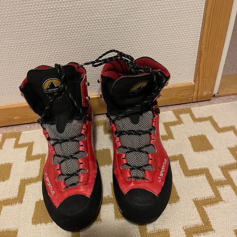 La sportiva Trango str 44