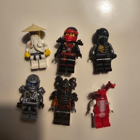 Lego Ninjago figurer