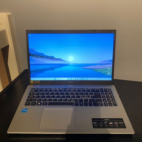 Acer Aspire 5, i3-1115G4 11th Gen, 8GB Ram, 256Gb SSD