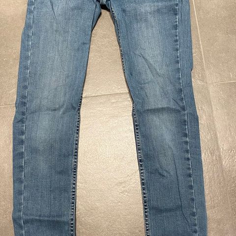 Levis 710 superskinny