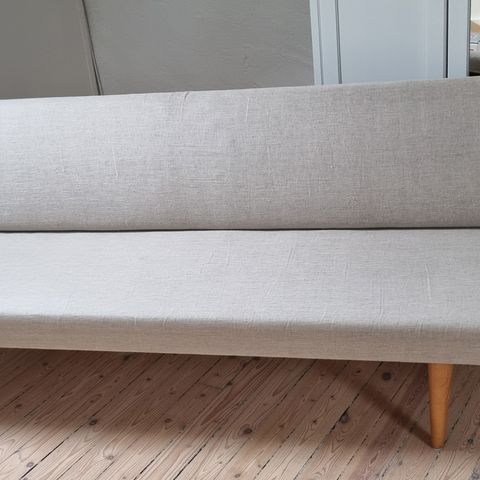 Ekornes divan RESERVERT