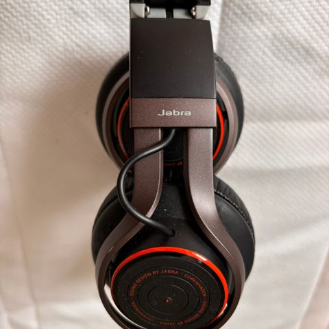 JABRA on-ear hodetelefoner selges rimelig!