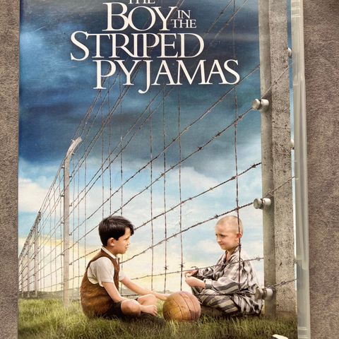 The boy in the striped pyjamas. Norsk tekst.