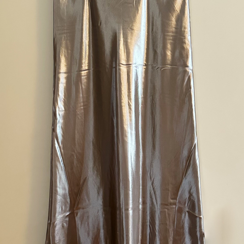 Bronze skirt from H&M, Size S (Bronseskjørt fra H&M, str S)