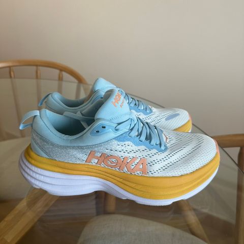 HOKA M Bondi 8