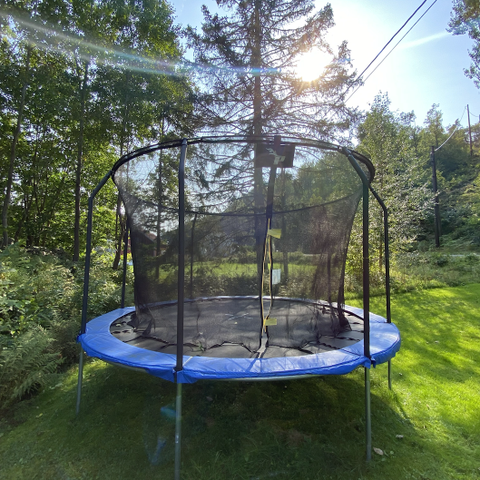 trampoline til salgs