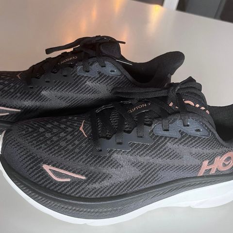 Helt nye hoka clifton 9 str 38 2/3