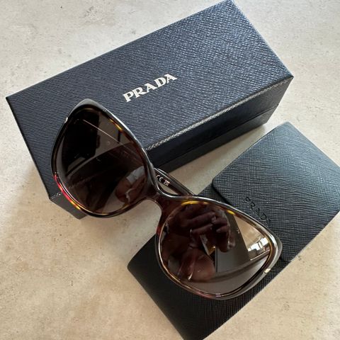 Prada solbriller