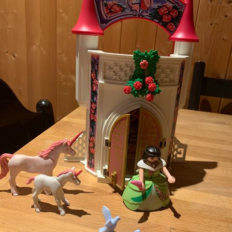 Playmobil unicorn castle