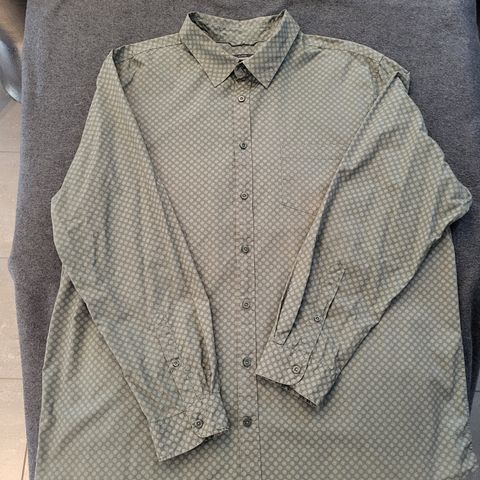 Beige skjorte 4xl