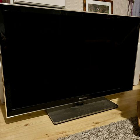 Samsung flatskjerm TV i god stand 46’