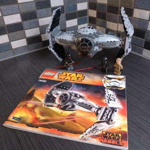 Lego Star Wars 75082 KOMPLETT NÅ MED GRATIS FRAKT