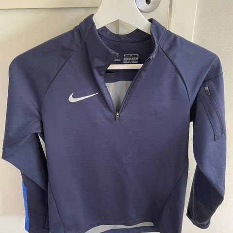 Nike half zip