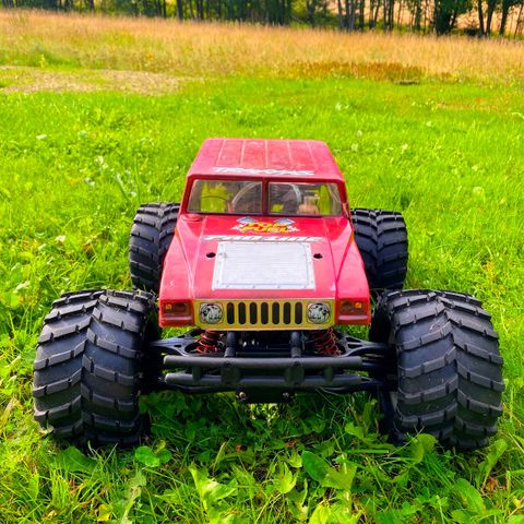 Traxxas - T-Maxx - RTR