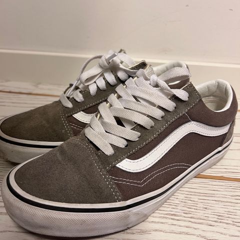 Vans sneakers