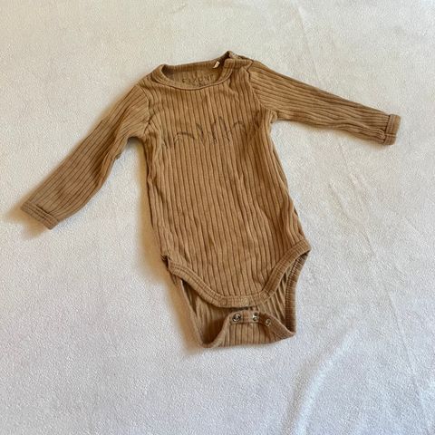 Baby clothes lot 1