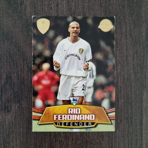 Rio Ferdinand-fotballkort selges!