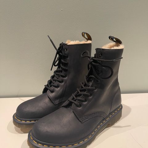 Doc Martens serena